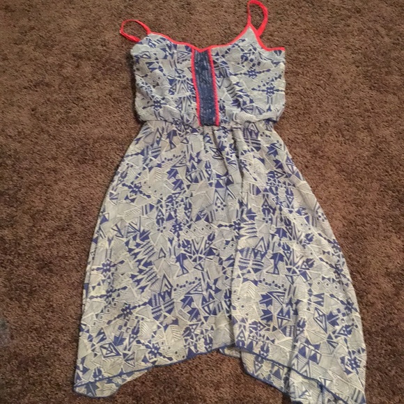 Maurice’s dress - Picture 1 of 1